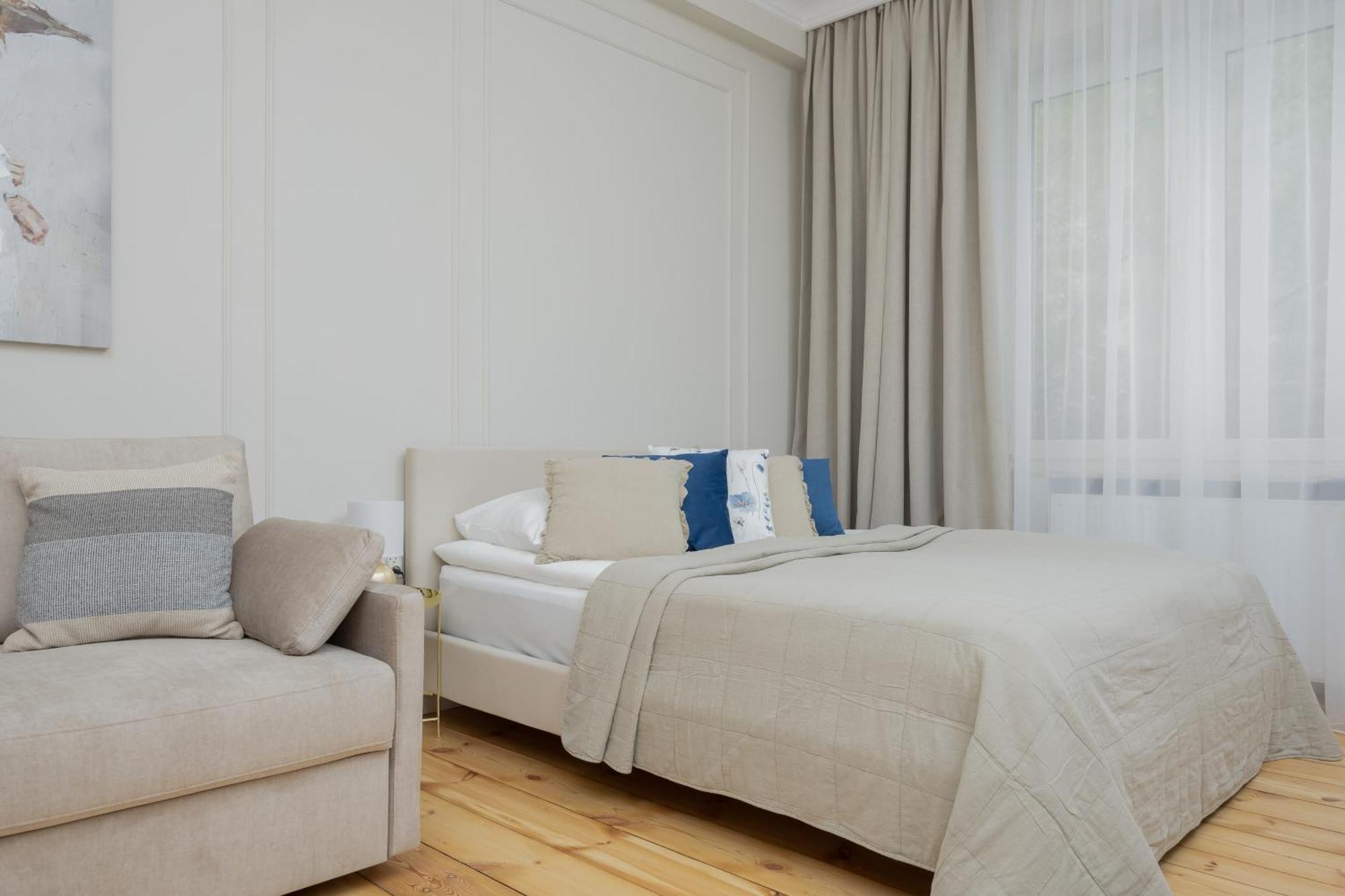 Elegant Apartments Grojecka In Warsaw By Noclegi Renters Exterior photo